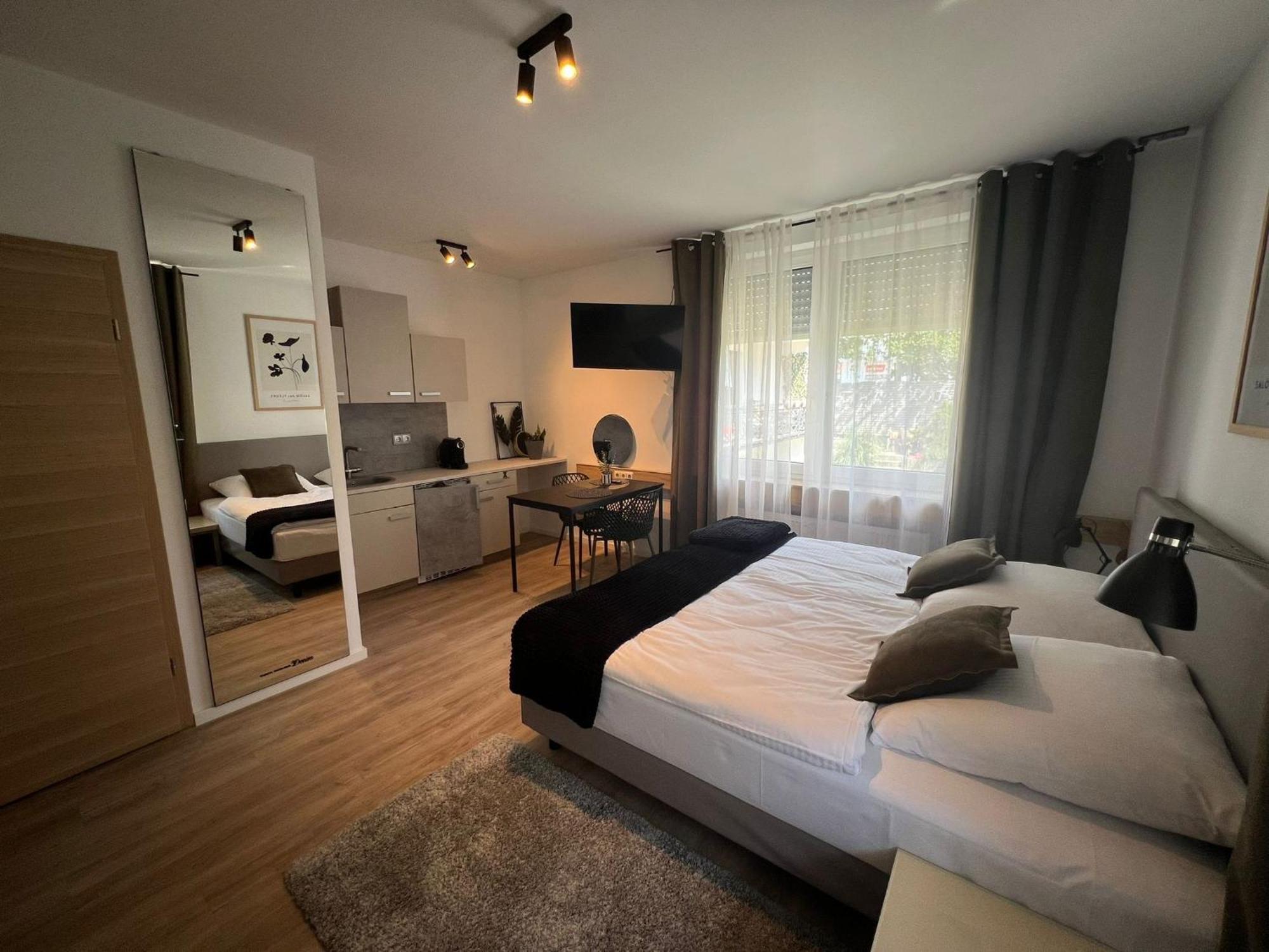Alpha Rooms Backnang Exteriör bild